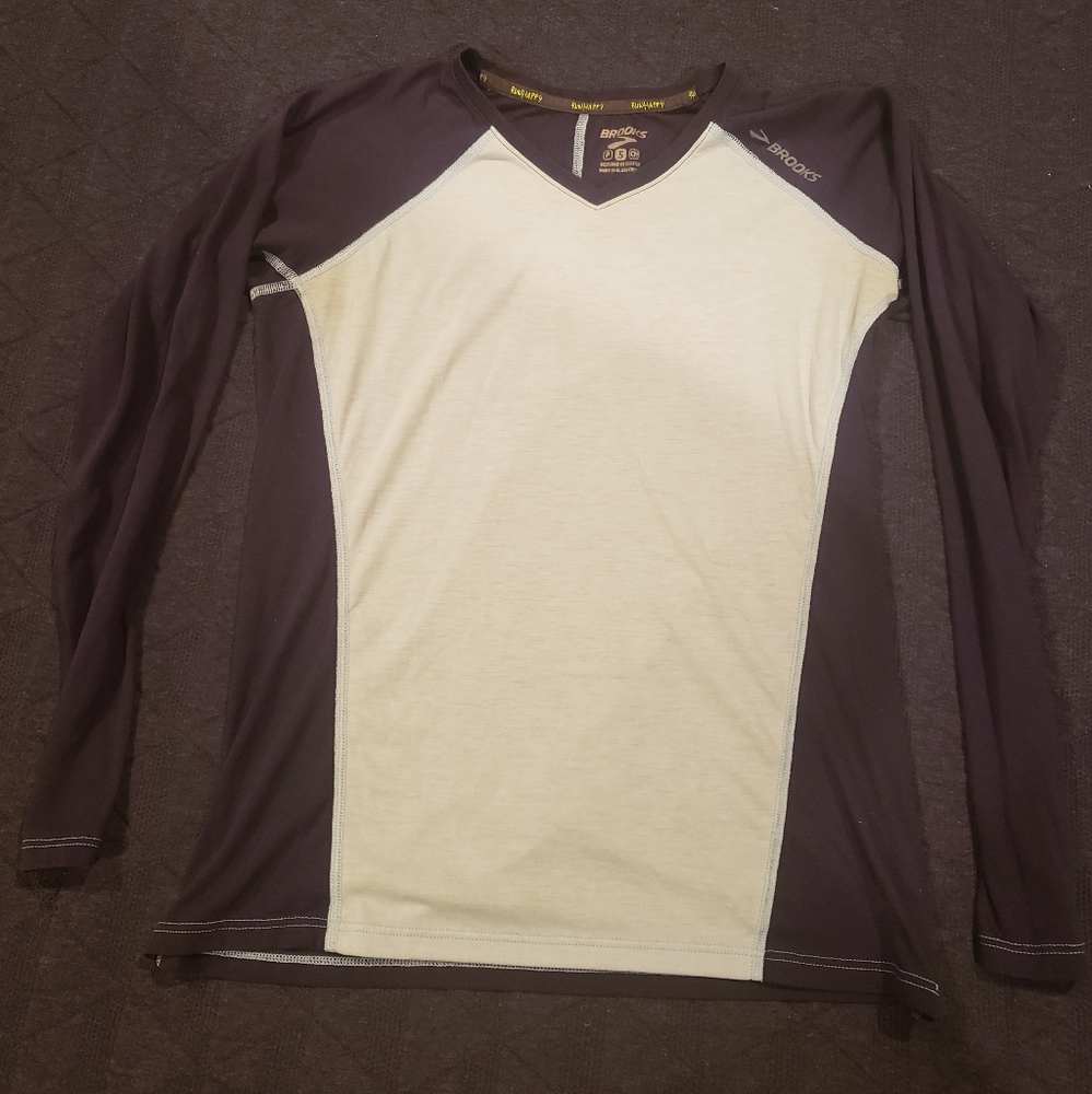 Brooks long sleeve shirt